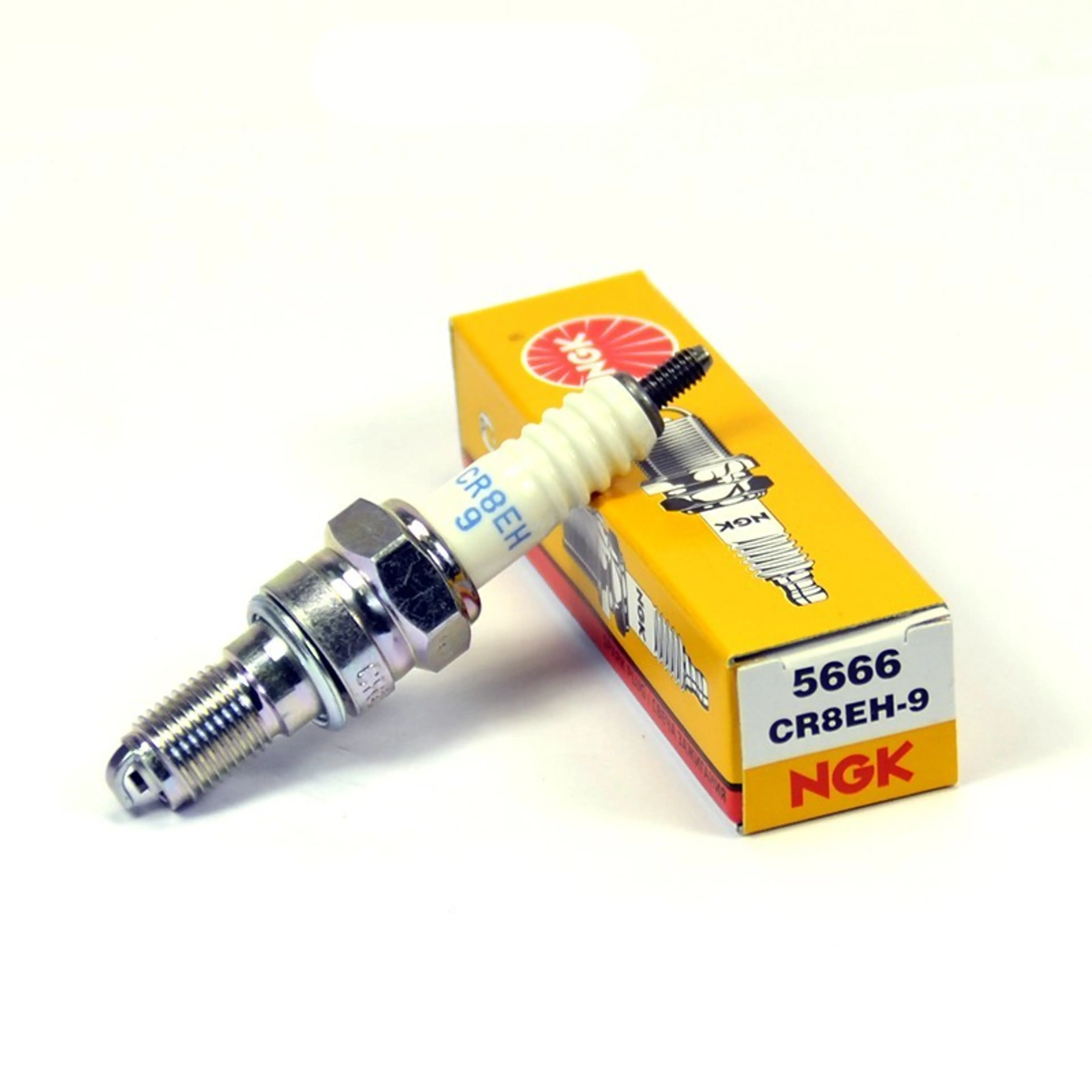 CR8EH-9/-BUJÍA MOTO